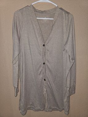 Cuddl Duds Heathered Taupe V-Neck Top